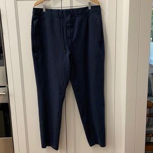 Great Lululemon Men’s Navy Joggers—EUC—Size XXL